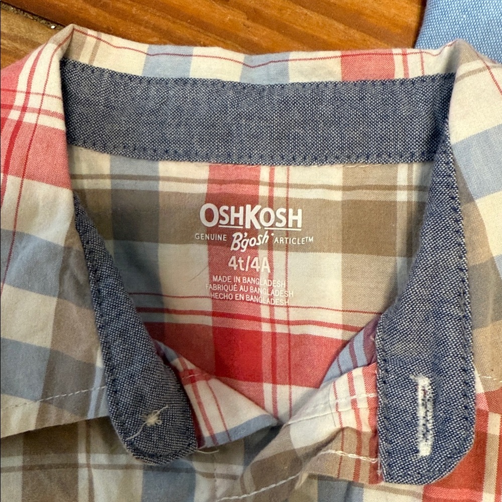 Assorted button down Shirts - Picture 4 of 5